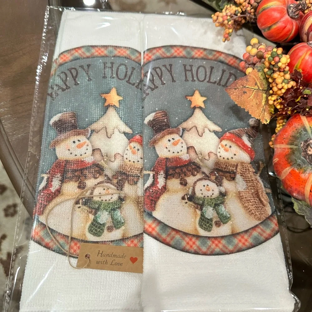 Customized holiday towel set